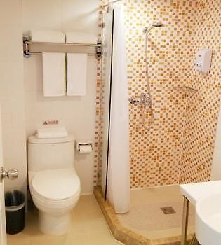 Home Inn Beijing Anningzhuang East Road Экстерьер фото